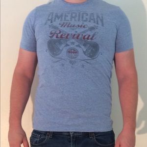 Men’s tee shirt